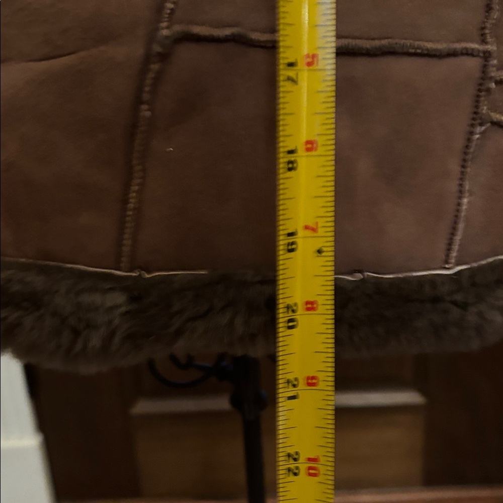 Reversible Patchwork Sheepskin Vest - image 4